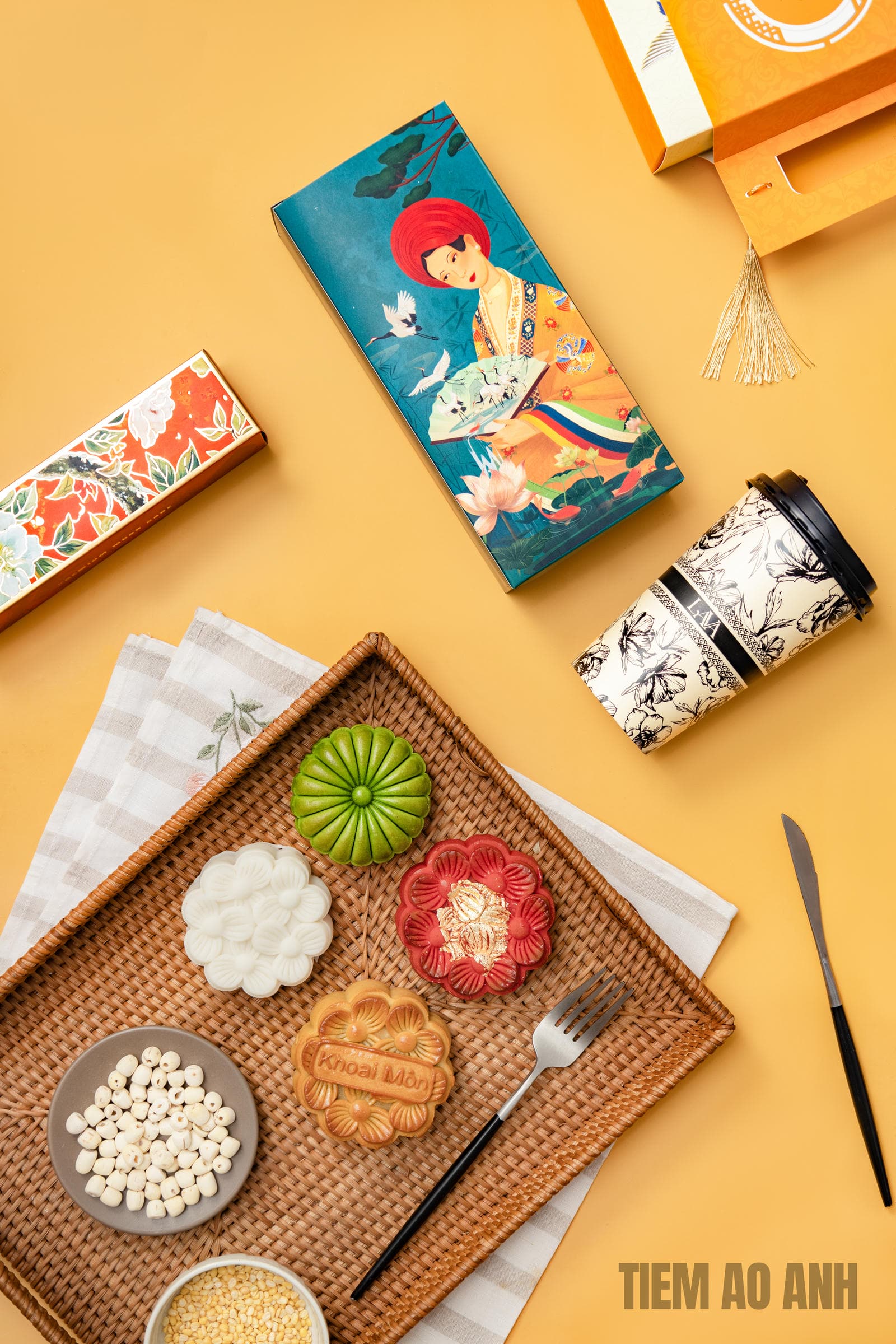 Food & Beverage 01