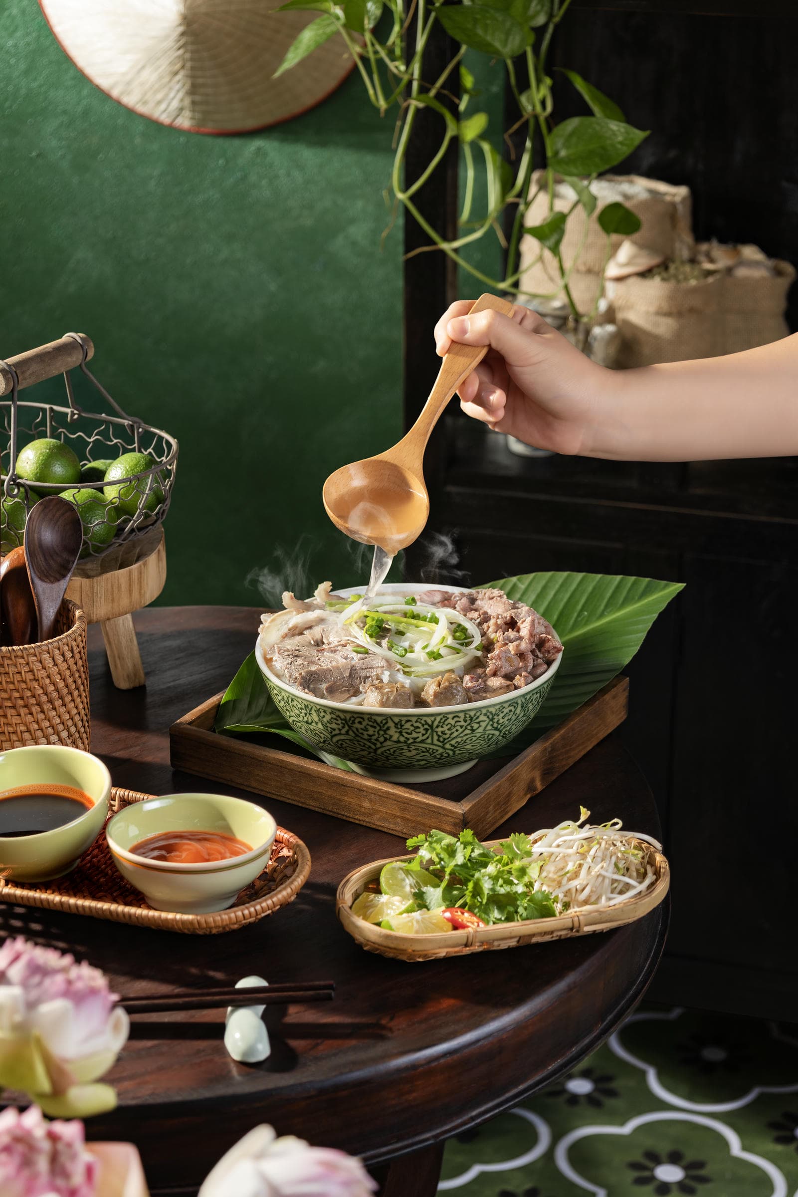 Food & Beverage 01
